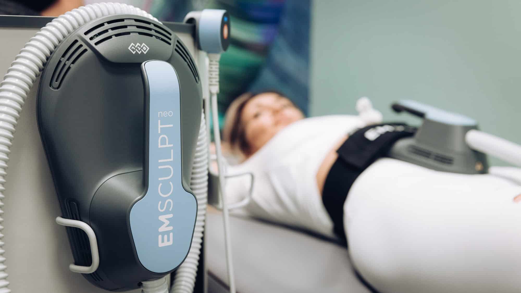 LIV Wellness Lounge Emsculpt NEO 2